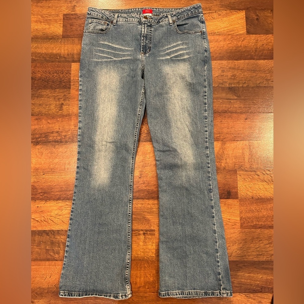 Mossimo Bootcut Women’s Jeans Size 15 Stretch High Rise Denim